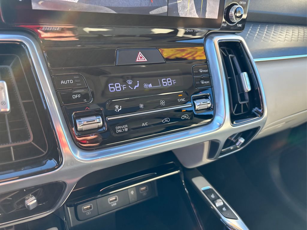 Certified 2023 Kia Sorento SX Prestige image 33