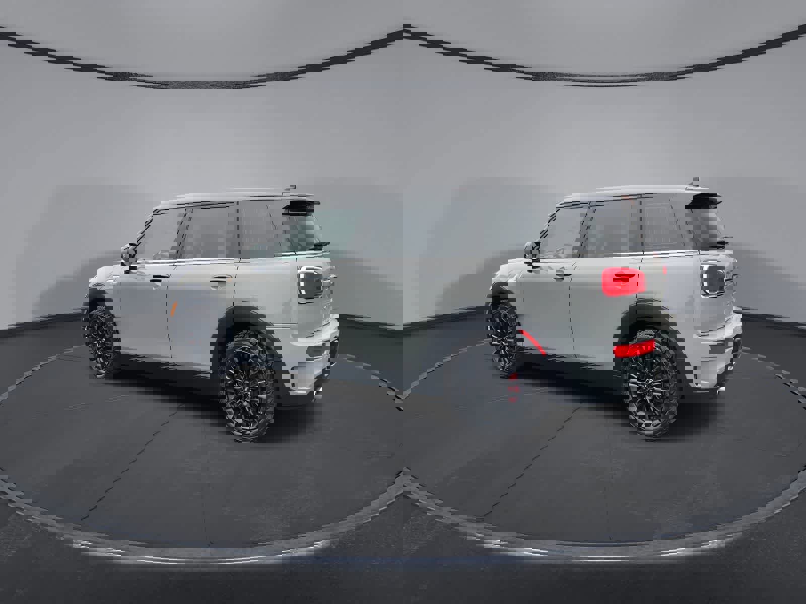 Used 2019 MINI Cooper Clubman S image 6