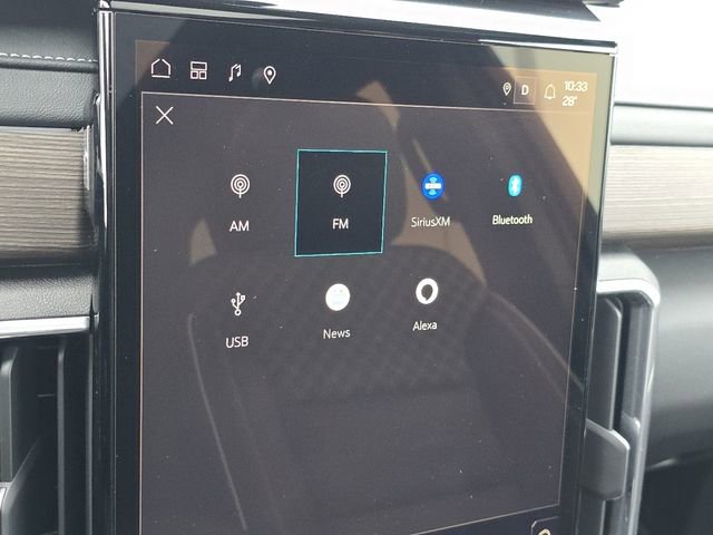 Used 2025 GMC Acadia Denali w/ Super Cruise Package image 32