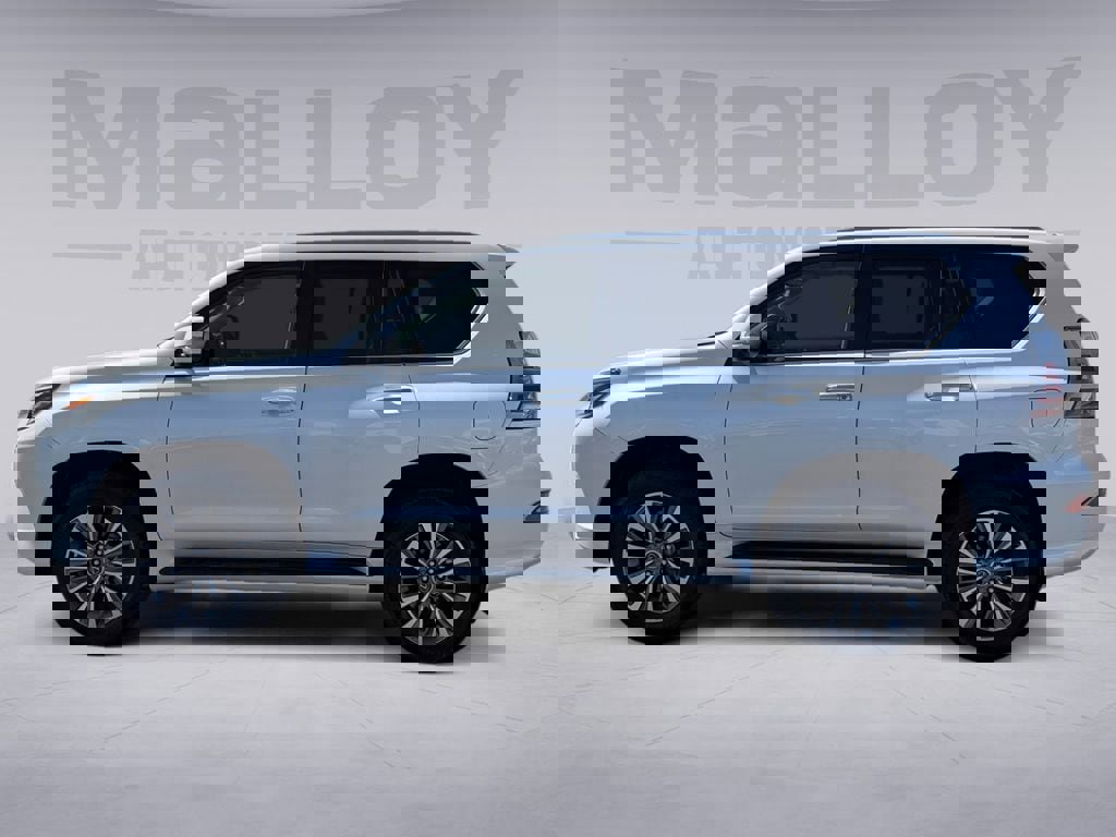 Used 2023 Lexus GX 460 Luxury image 2