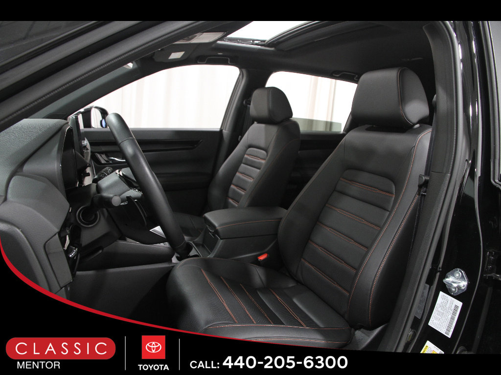 Used 2026 Honda CR-V Sport Touring image 5