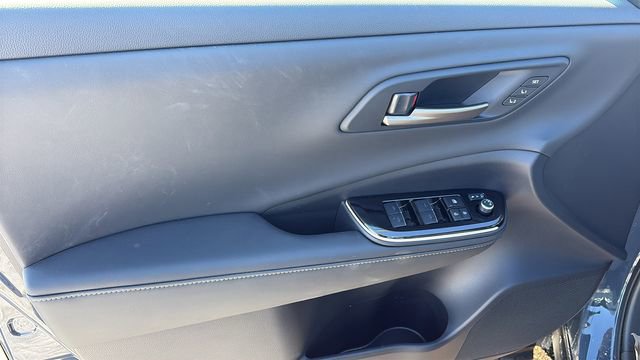 New 2026 Toyota Crown Platinum image 24