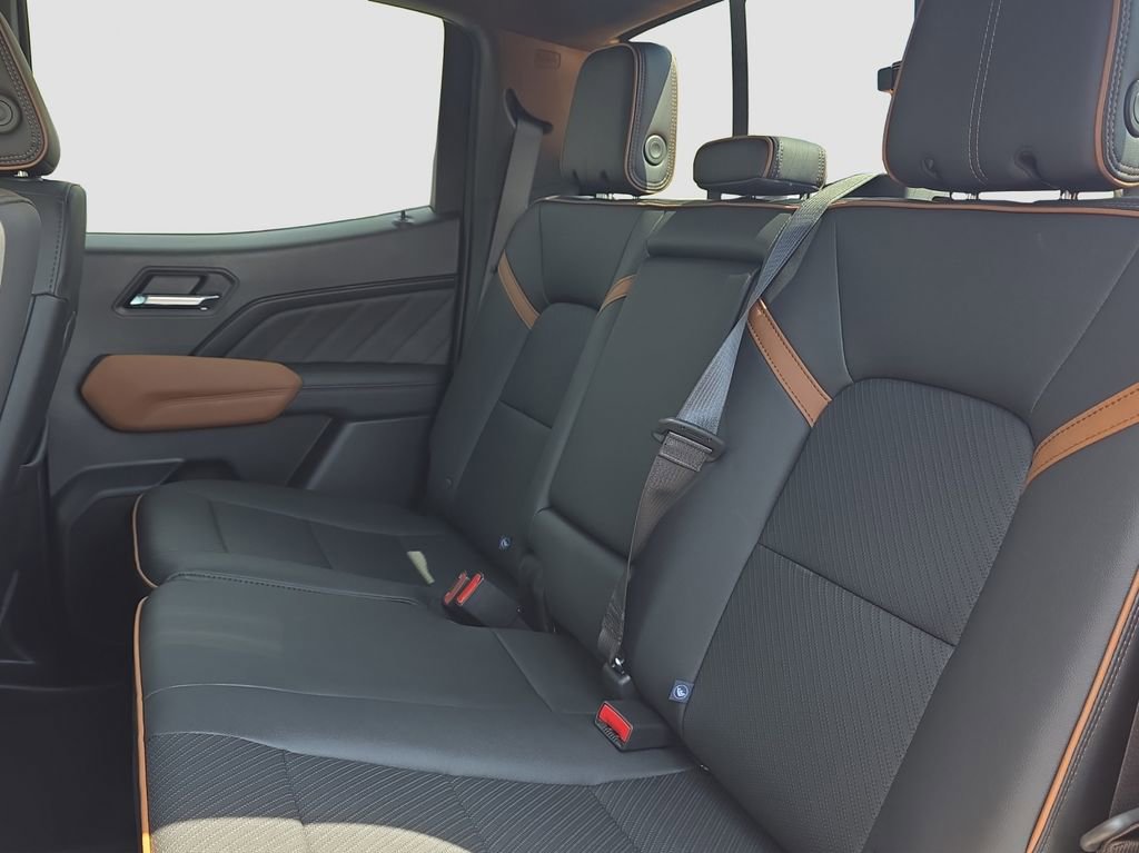 New 2026 GMC Canyon AT4 w/ Technology Plus Package AWD/4WD image 12