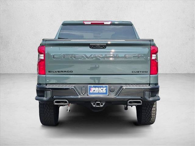 Used 2026 Chevrolet Silverado 1500 Custom Trail Boss w/ Dark Appearance Package AWD/4WD image 6