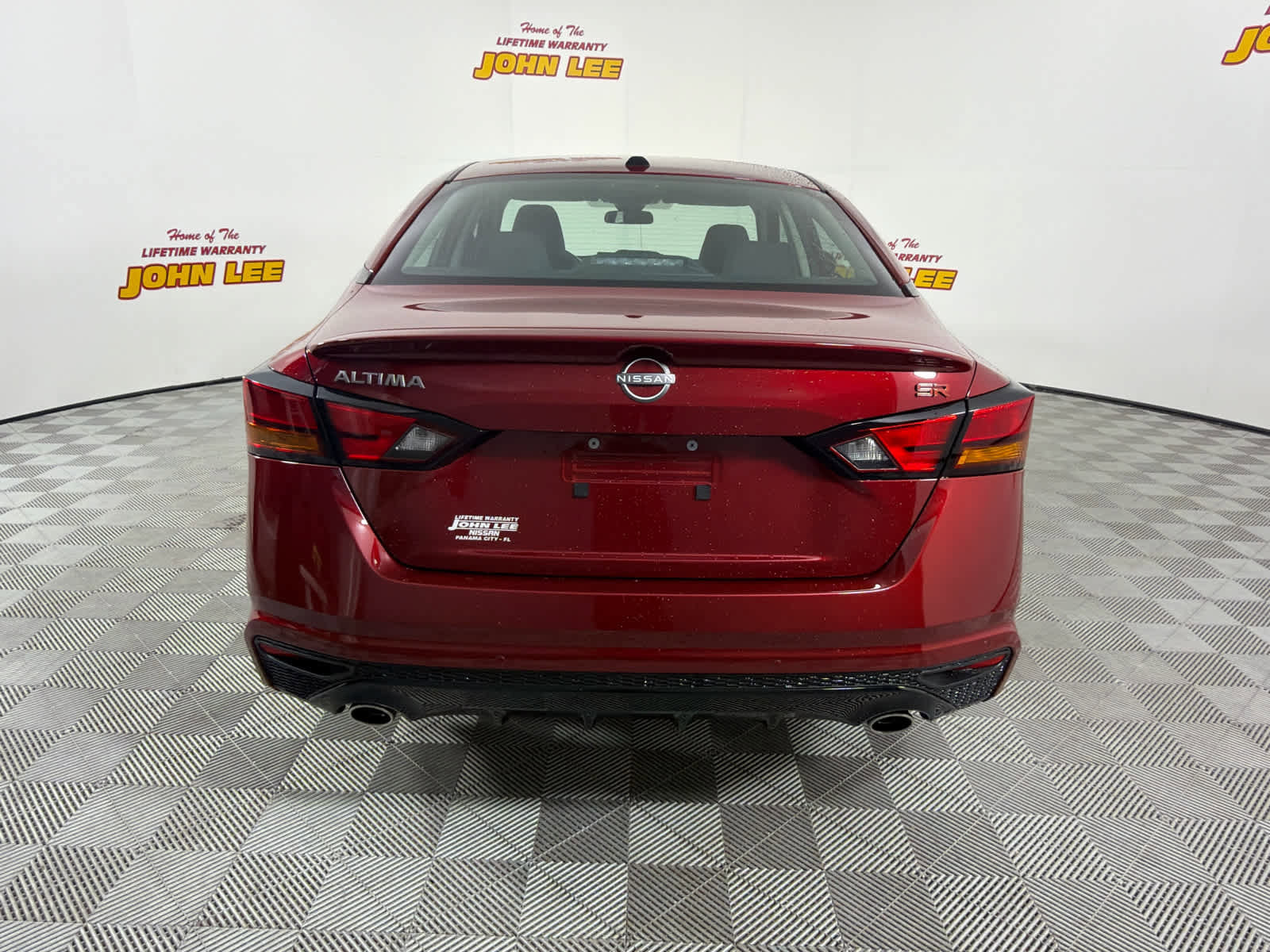 New 2026 Nissan Altima 2.5 SR w/ SR Premium Package image 4