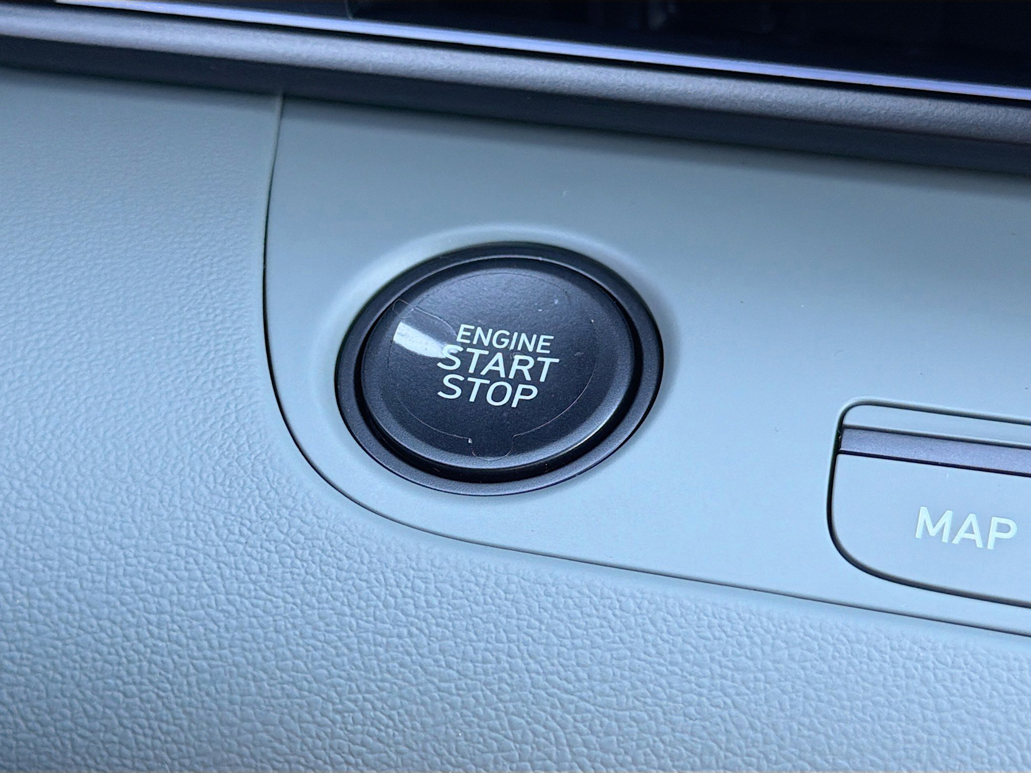 New 2026 Hyundai Elantra Limited image 34