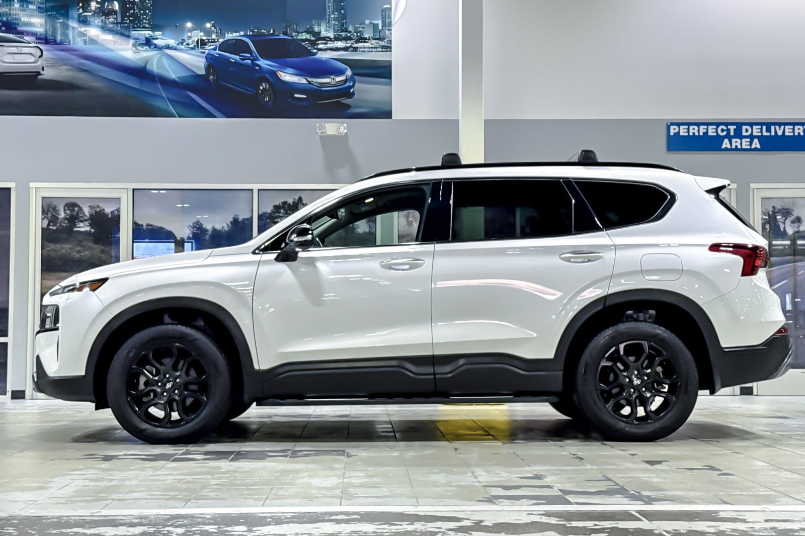 Used 2022 Hyundai Santa Fe XRT image 2