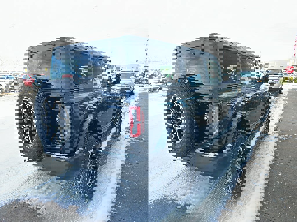 New 2025 Ford Bronco Outer Banks image 5