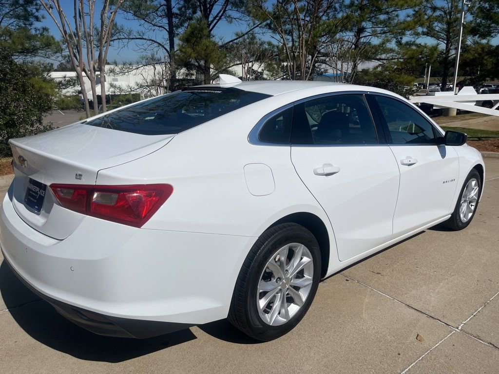 Certified 2025 Chevrolet Malibu LT image 3