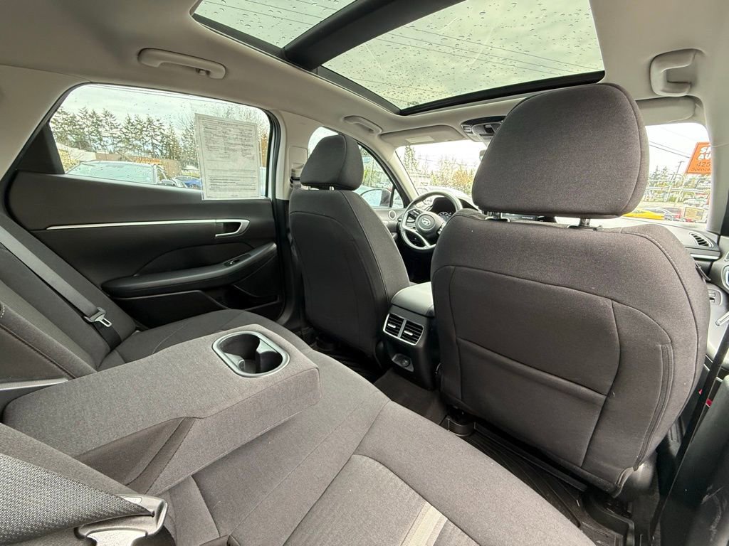 Certified 2021 Hyundai Sonata SEL w/ Convenience Package FWD image 16