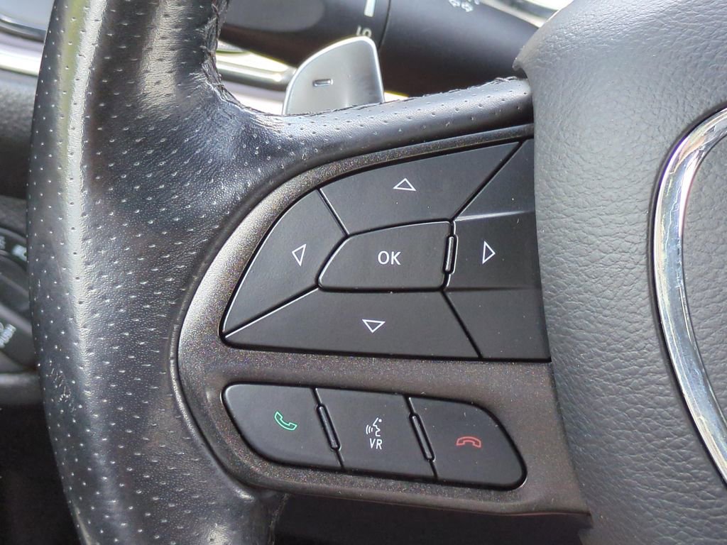 Used 2022 Dodge Challenger R/T RWD image 11