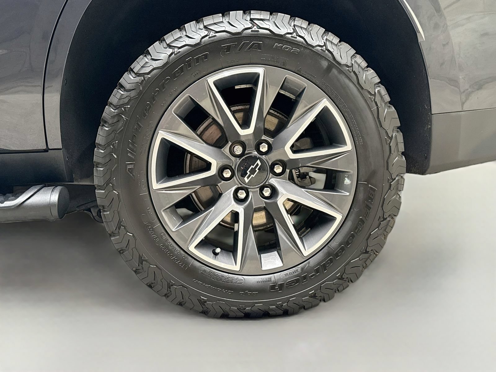 Used 2023 Chevrolet Tahoe Z71 AWD/4WD image 35