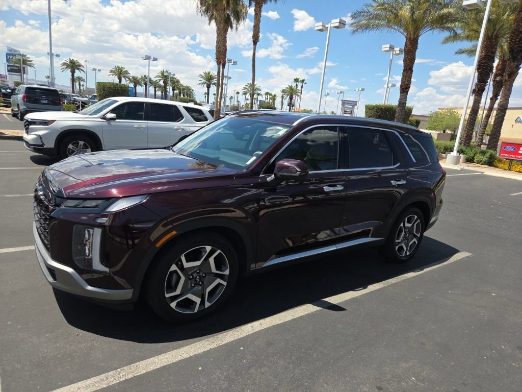 Used 2023 Hyundai Palisade Limited AWD/4WD image 1