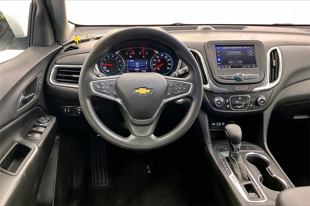 Used 2023 Chevrolet Equinox LT w/ LPO, Floor Liner Package image 4