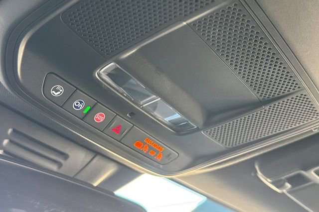 Certified 2024 Chevrolet Equinox EV LT image 23