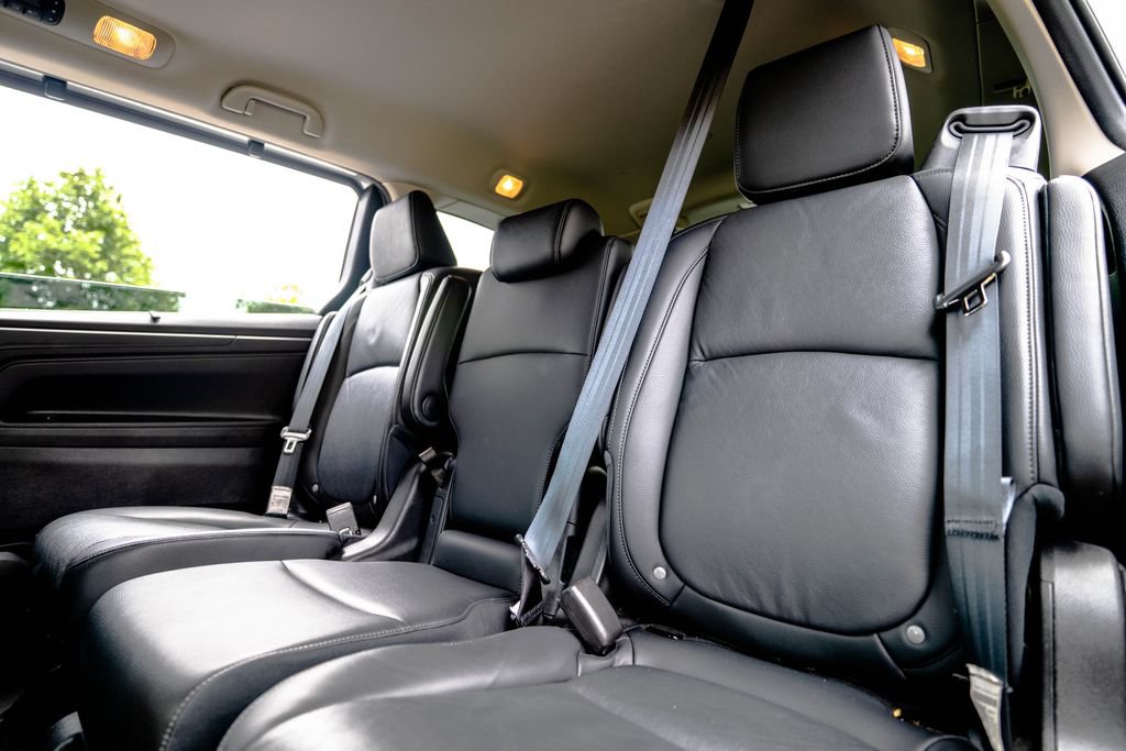 Used 2025 Honda Odyssey EX-L image 36