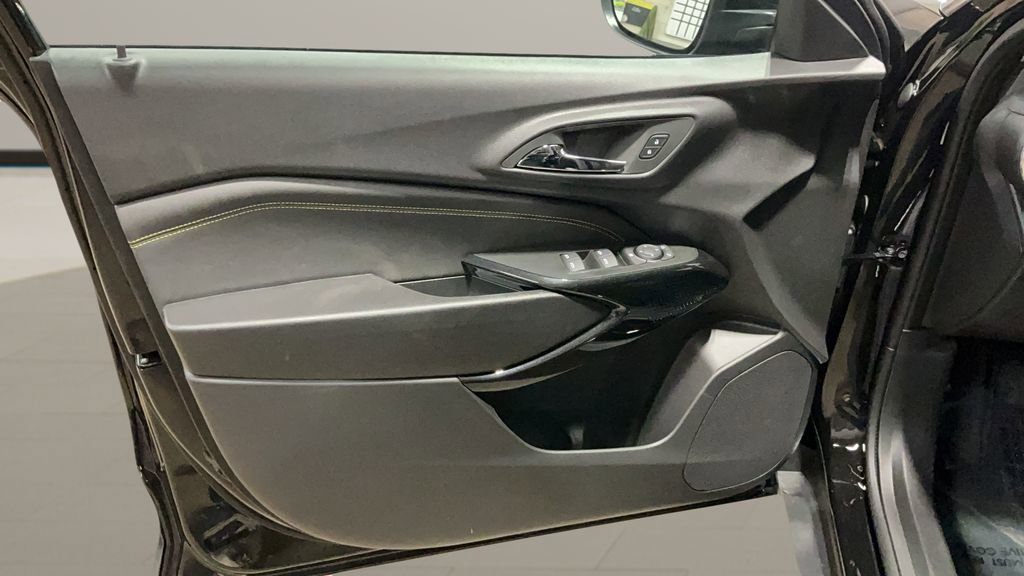 New 2026 Chevrolet Trax LT image 7