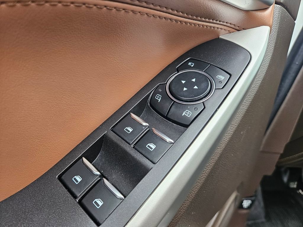 Used 2023 Ford Explorer King Ranch w/ Class IV Trailer Tow Package AWD/4WD image 16