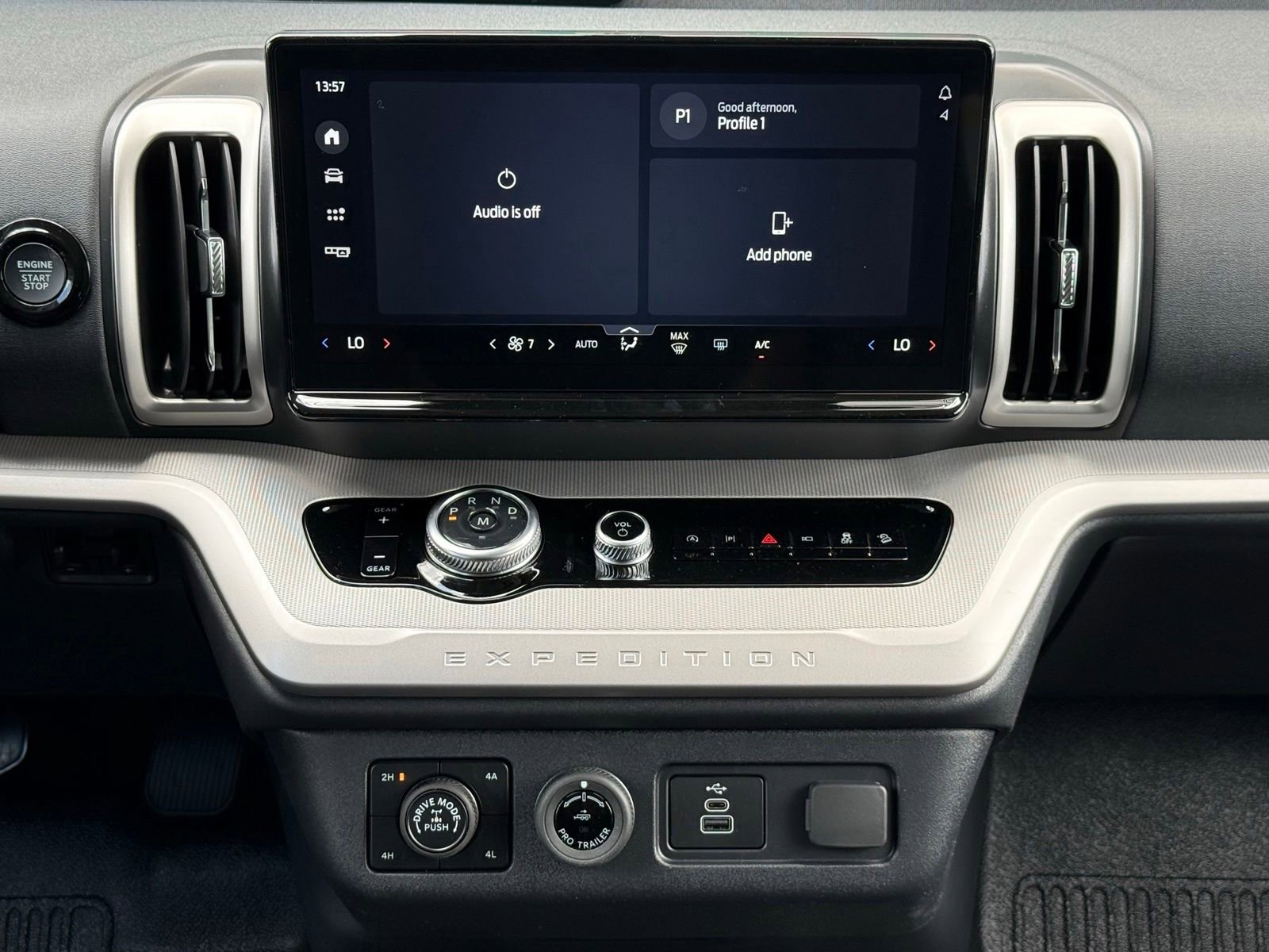 New 2026 Ford Expedition XL AWD/4WD image 25