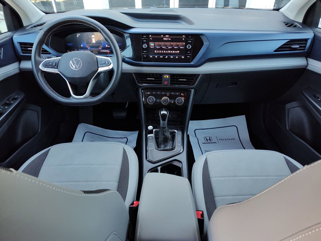 Used 2024 Volkswagen Taos SE image 30