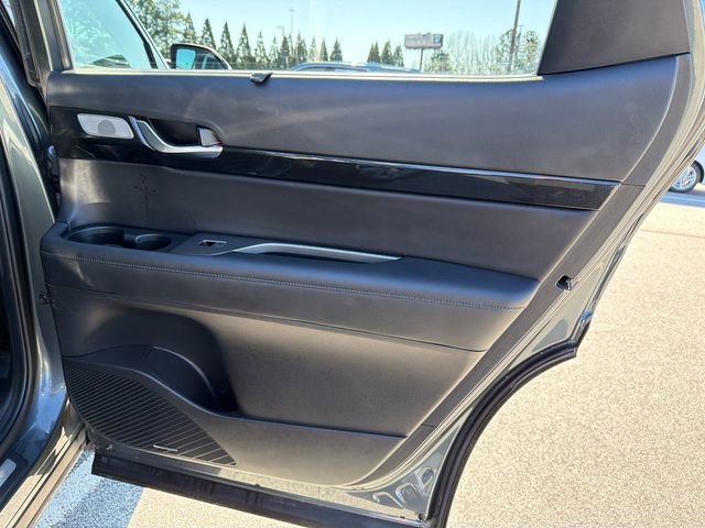 Used 2021 Hyundai Palisade Limited image 16