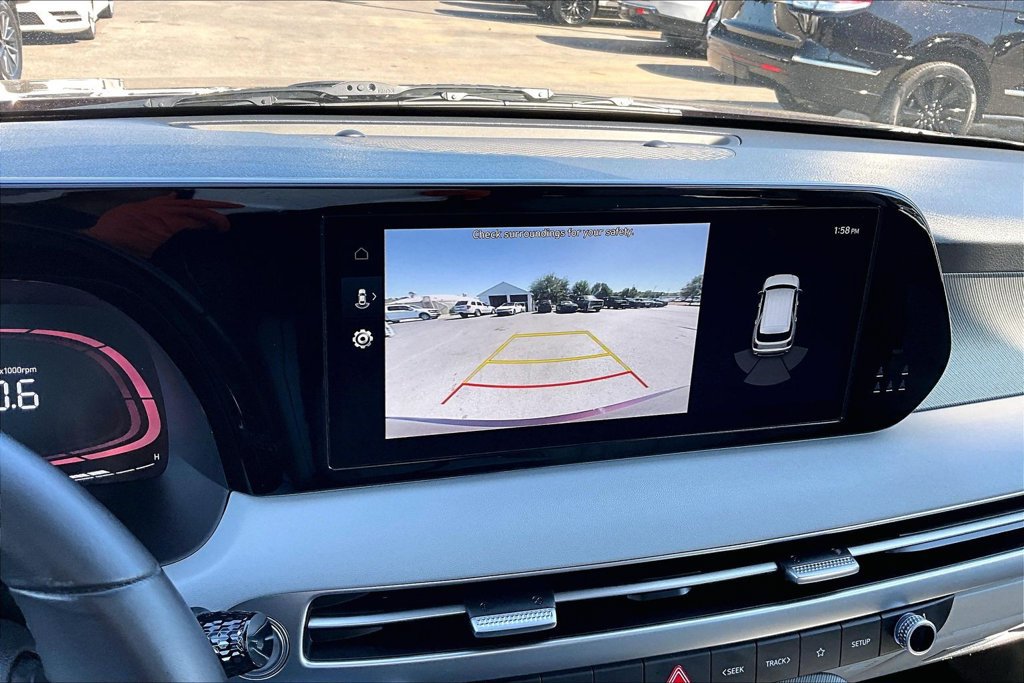 Used 2024 Hyundai Palisade SEL FWD image 17