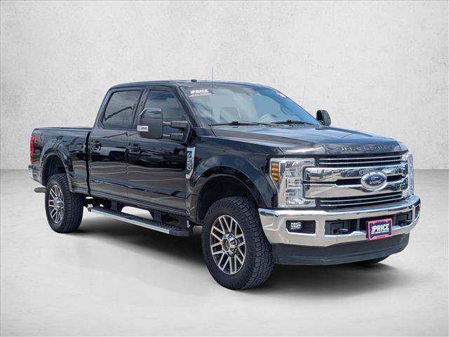 Used 2018 Ford F250 Lariat w/ Lariat Value Package AWD/4WD image 3