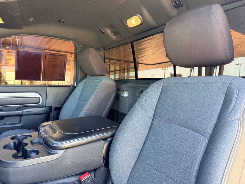 Used 2023 RAM 3500 Tradesman AWD/4WD image 15