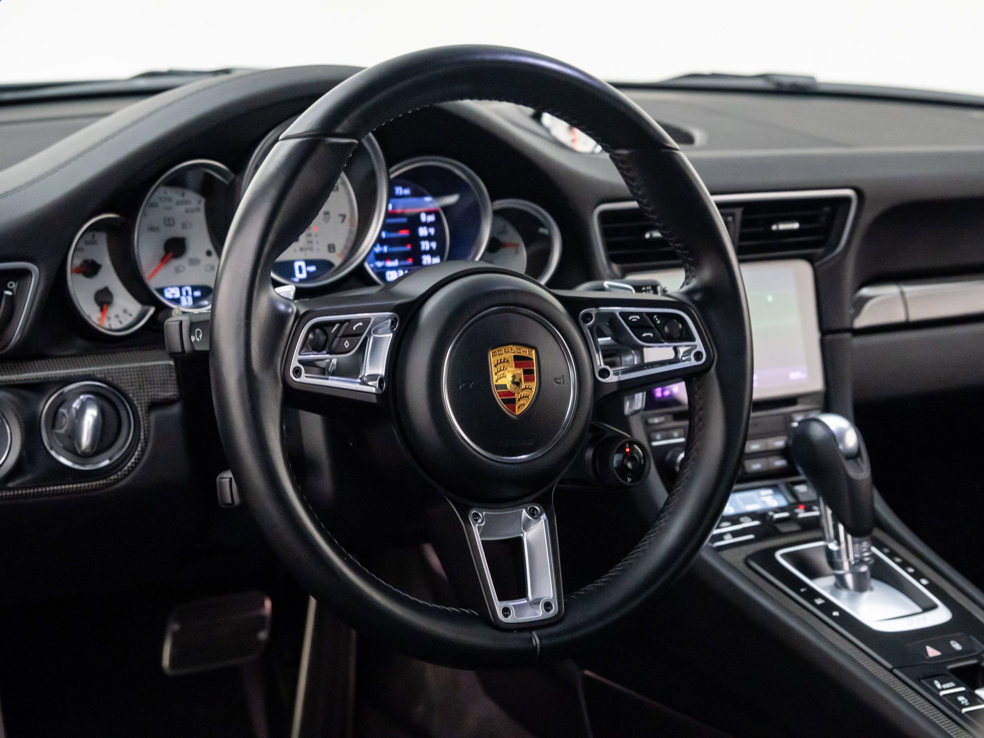 Used 2017 Porsche 911 Turbo S image 12