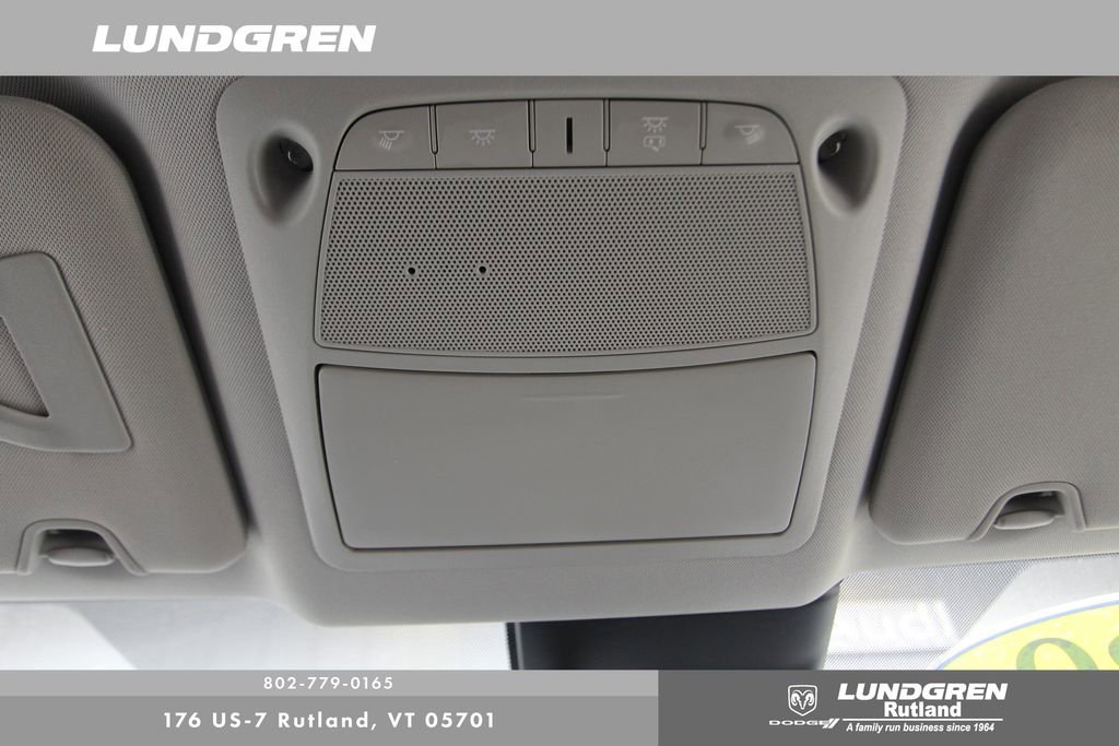 Used 2020 Nissan Rogue SV image 30