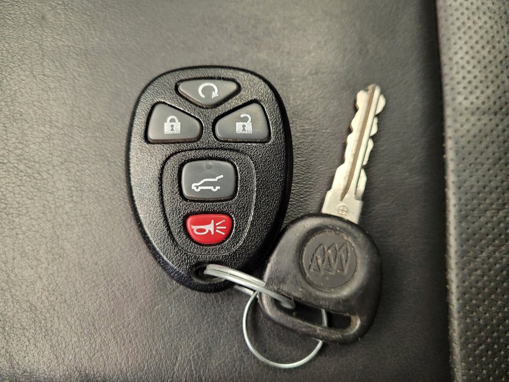 Used 2016 Buick Enclave Leather image 32