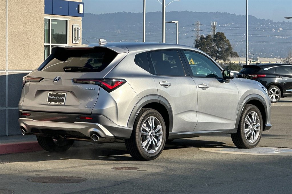 Certified 2025 Acura ADX AWD image 5