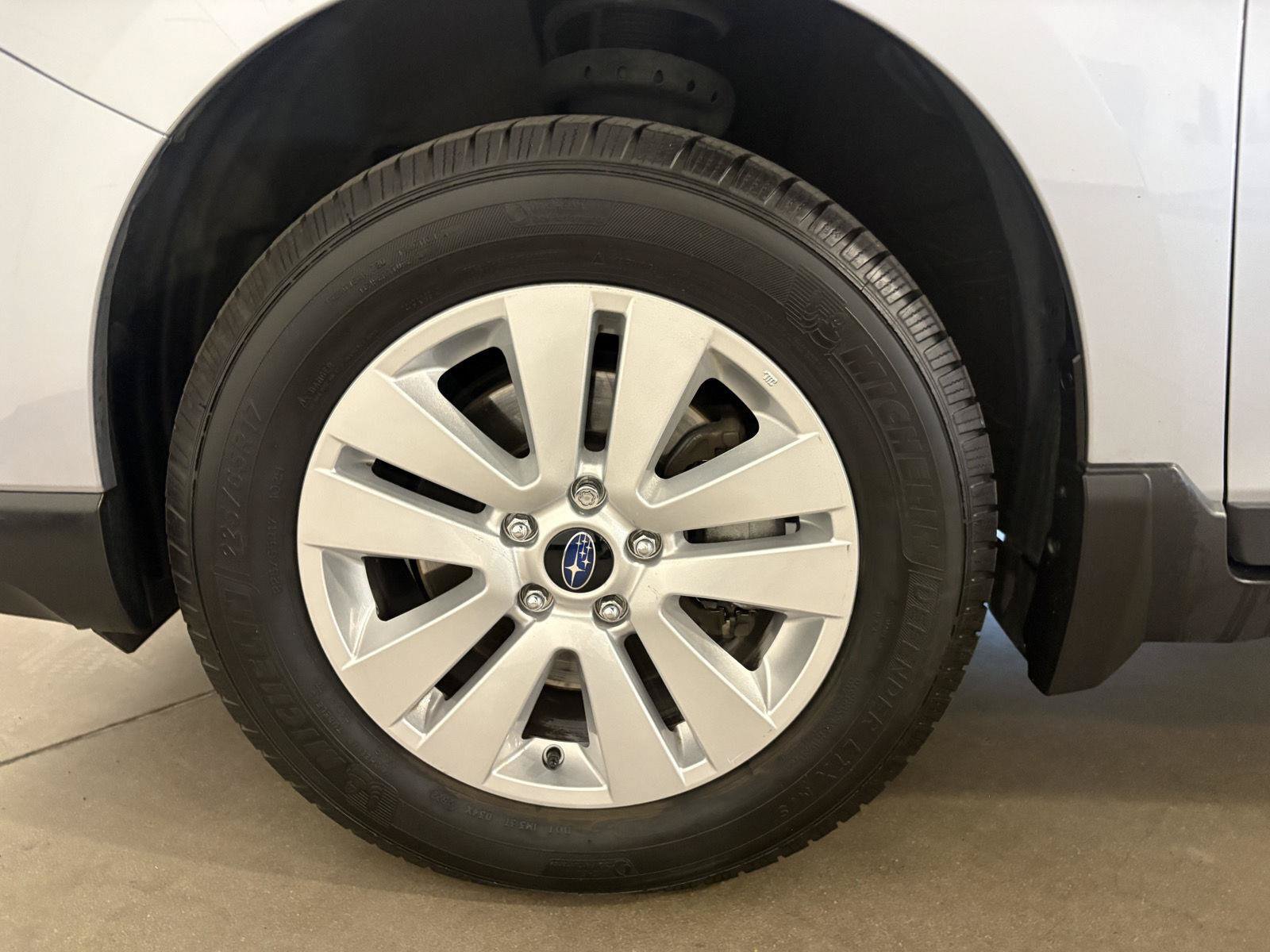 Used 2015 Subaru Outback 2.5i Premium AWD/4WD image 49