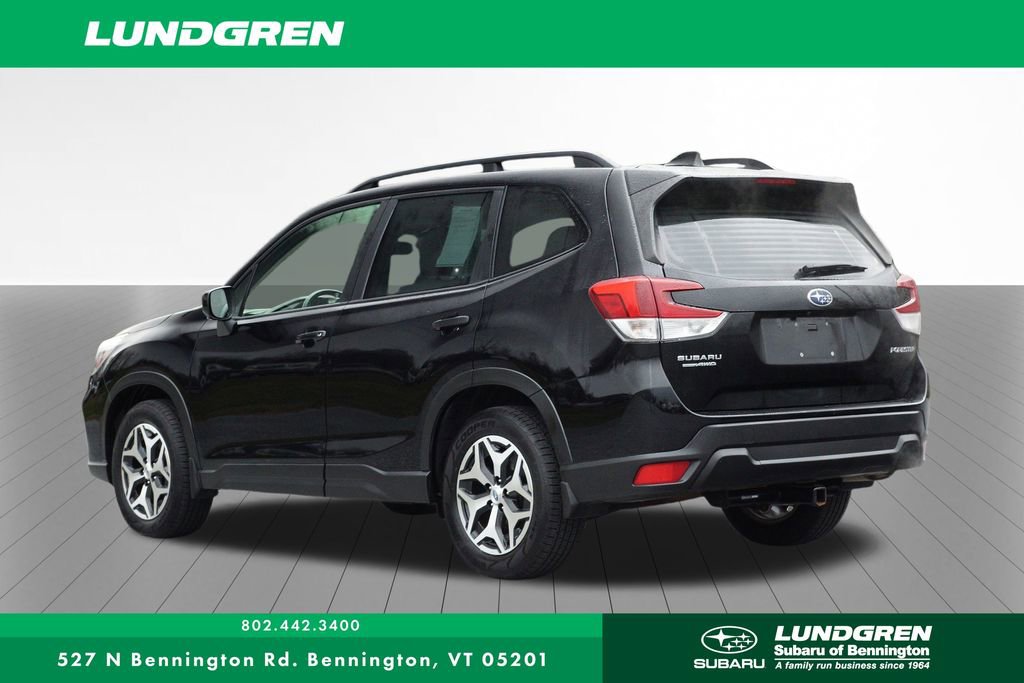 Used 2020 Subaru Forester Premium image 6