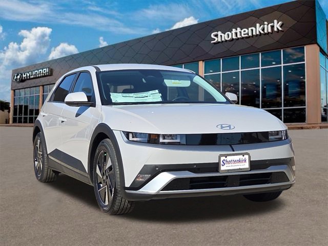 New 2026 Hyundai Ioniq 5 SE image 3