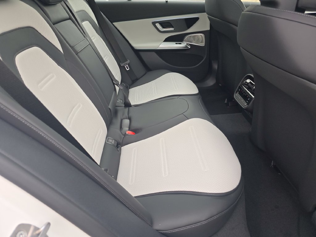 New 2027 Mercedes-Benz E 53 AMG e 4MATIC Wagon image 20