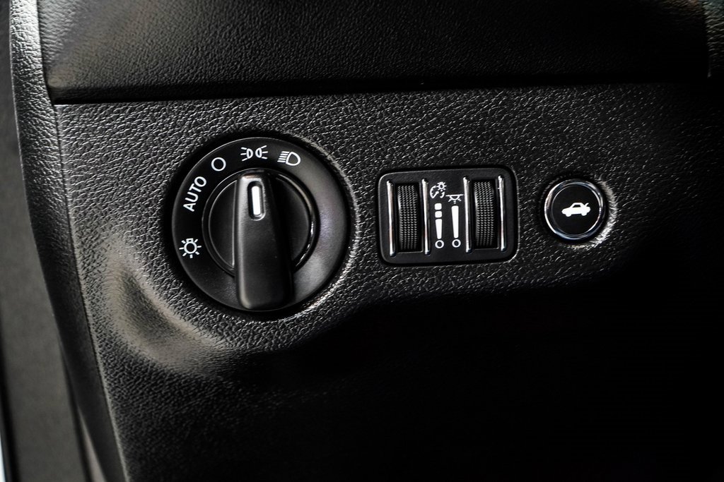 Used 2023 Dodge Challenger SRT Hellcat image 35