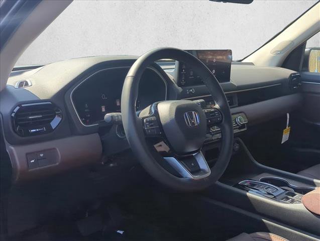 New 2026 Honda Pilot Elite image 3