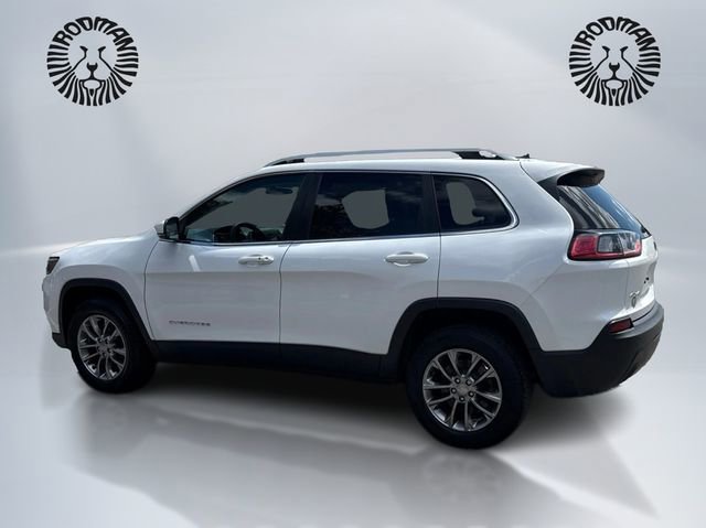 Used 2019 Jeep Cherokee Latitude Plus w/ Cold Weather Group AWD/4WD image 7