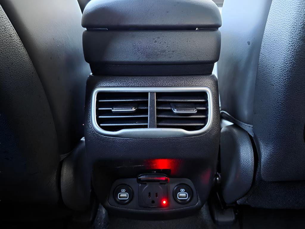 Certified 2023 Hyundai Santa Fe Calligraphy image 17