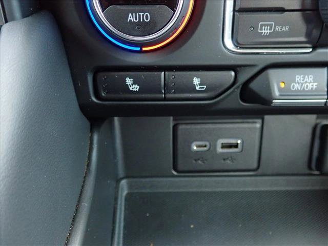 Used 2021 Chevrolet Tahoe RST w/ Luxury Package AWD/4WD image 24