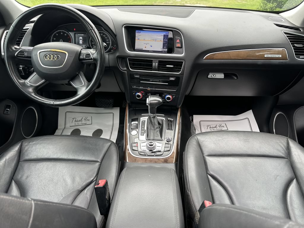Used 2017 Audi Q5 2.0T Premium Plus w/ Technology Package AWD/4WD image 8