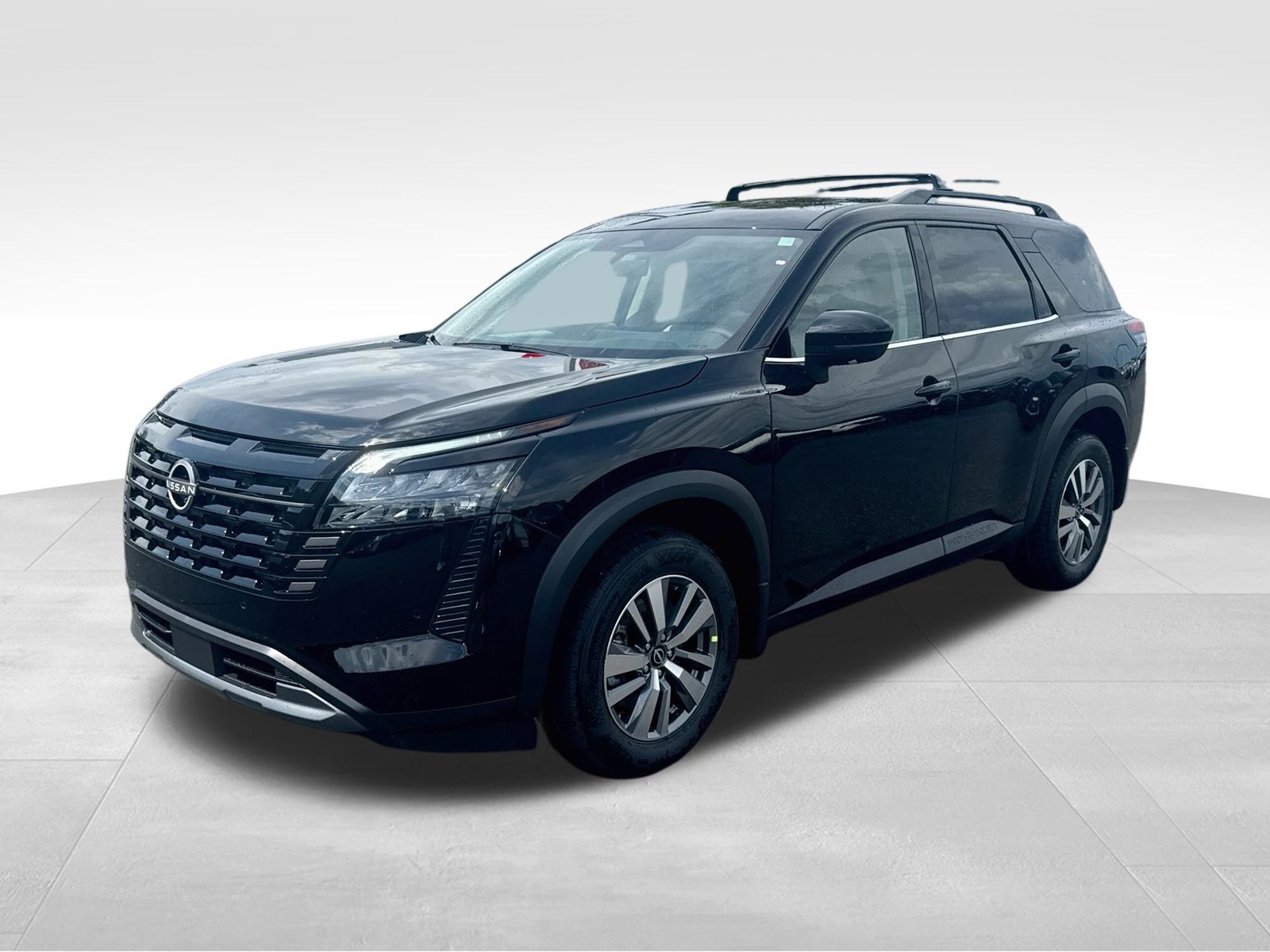 New 2026 Nissan Pathfinder SL FWD image 3