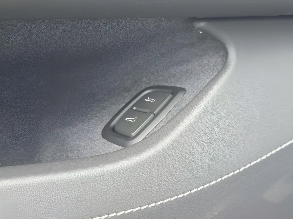 New 2026 Chevrolet Corvette Stingray Preferred Cpe w/ 2LT image 21