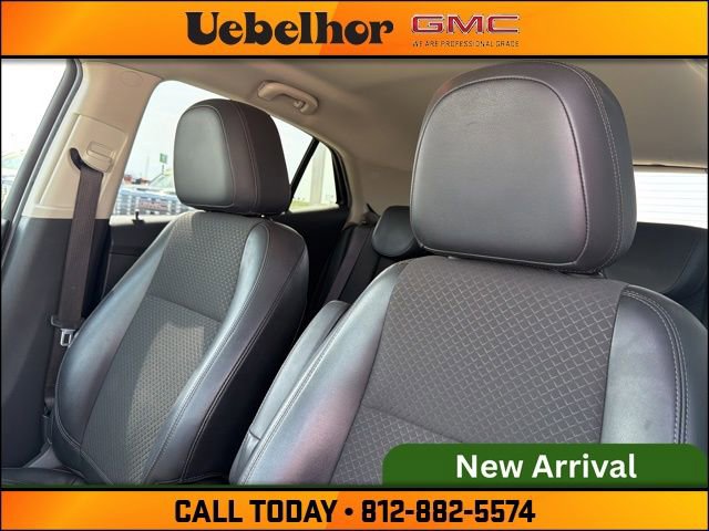 Used 2018 Buick Encore Preferred image 22