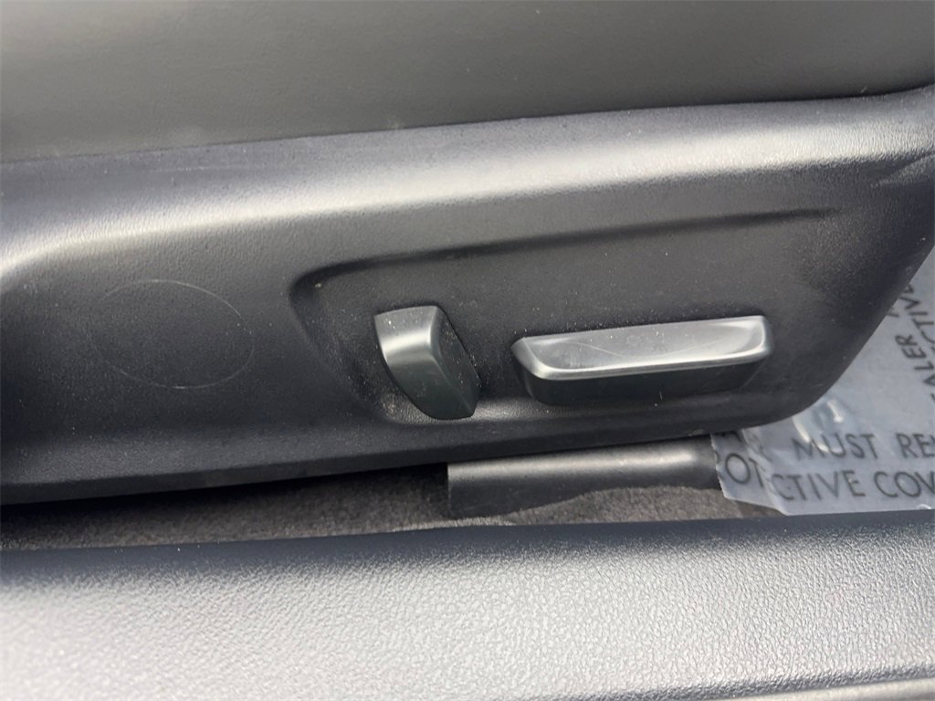 Used 2023 Lexus IS 350 F Sport image 47