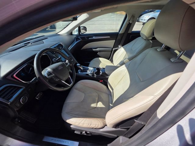 Used 2016 Ford Fusion Titanium AWD/4WD image 12