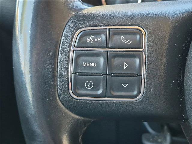 Used 2018 Jeep Wrangler Unlimited Sport w/ Connectivity Group AWD/4WD image 13