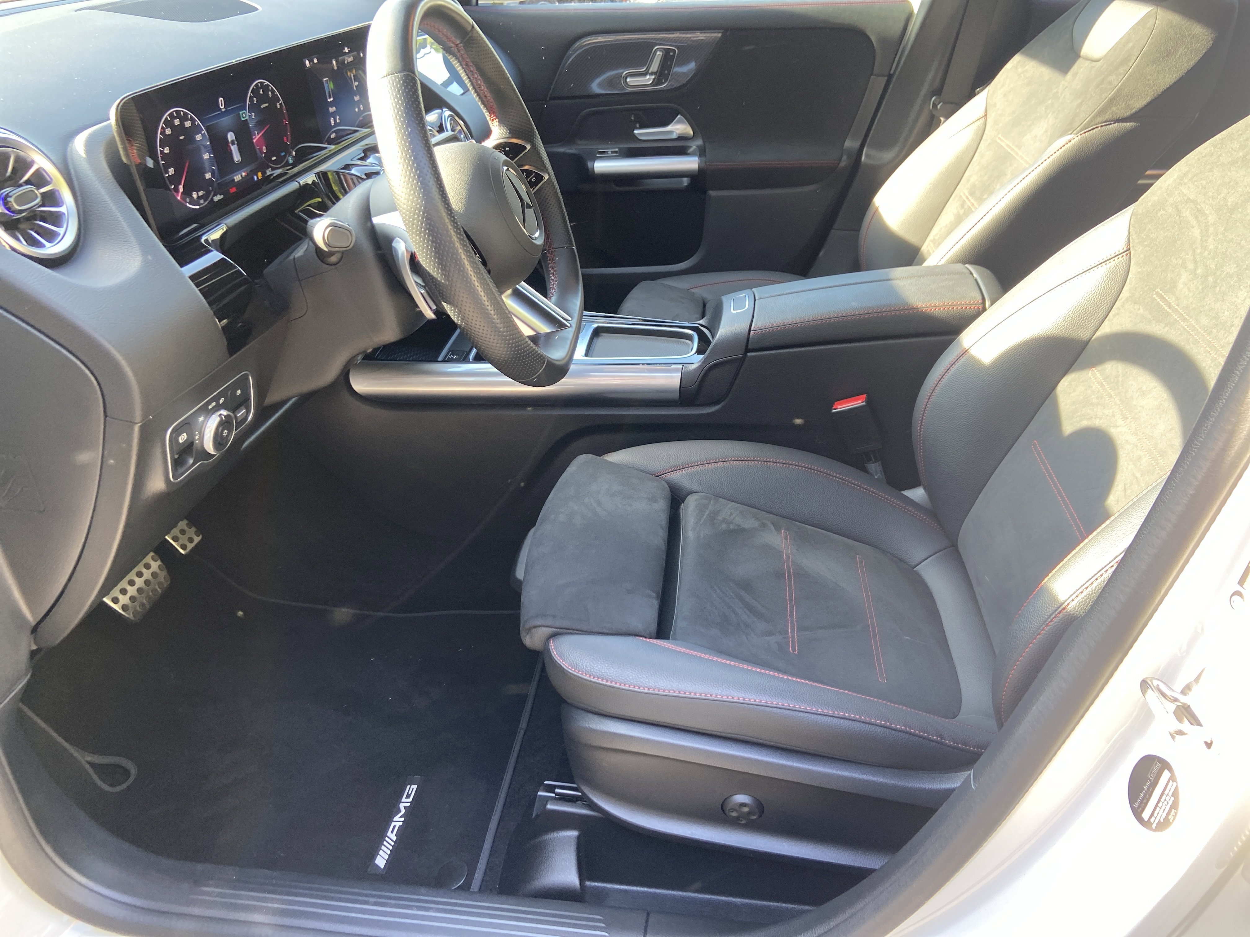 Certified 2025 Mercedes-Benz GLA 250 image 16