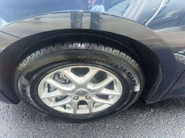 Used 2023 Chrysler Pacifica Touring-L image 22